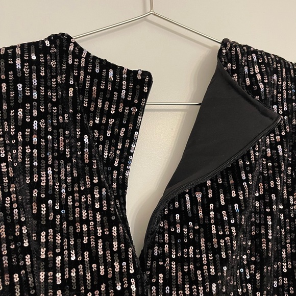Sequin Black Long Sleeve Dress - Picture 9 of 11